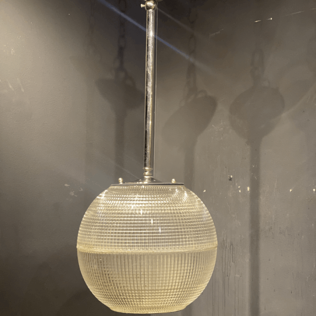1930s-french-molded-glass-light-fixture-3383.png