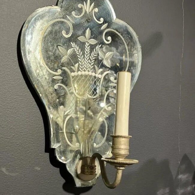 1930s_mirrored_sconces_set_of_2_4996_master.jpg